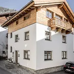 Am Dorfbrunnen Apartmán Oetz