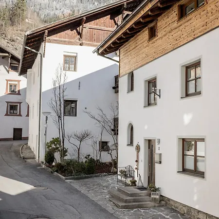 Apartment Am Dorfbrunnen Oetz