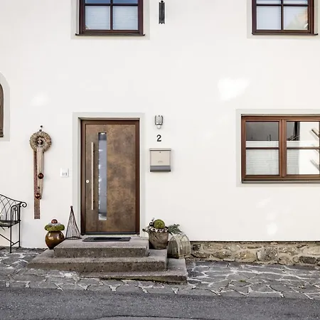 Am Dorfbrunnen Apartmán *