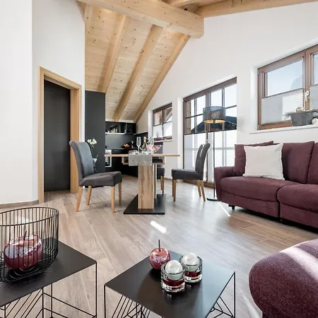 Am Dorfbrunnen * Oetz