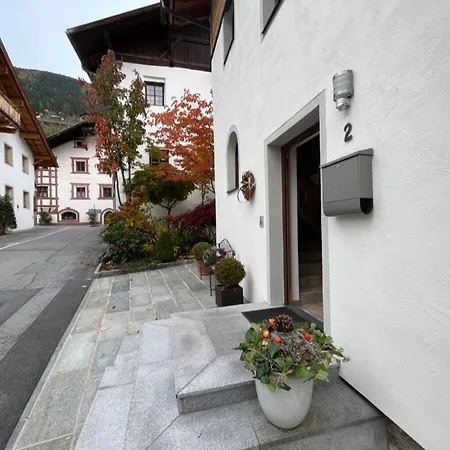 Am Dorfbrunnen Oetz