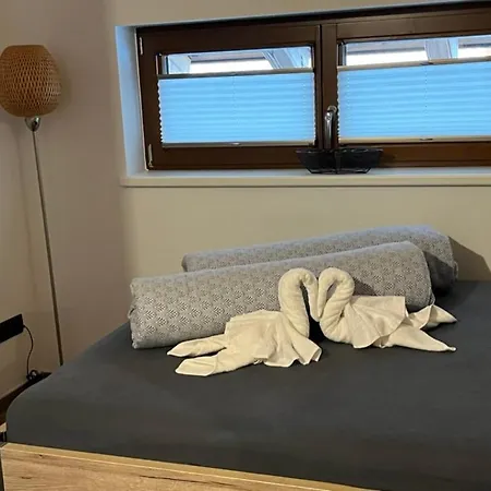 Am Dorfbrunnen شقة